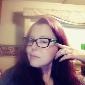 Meet your Posher, Kellie